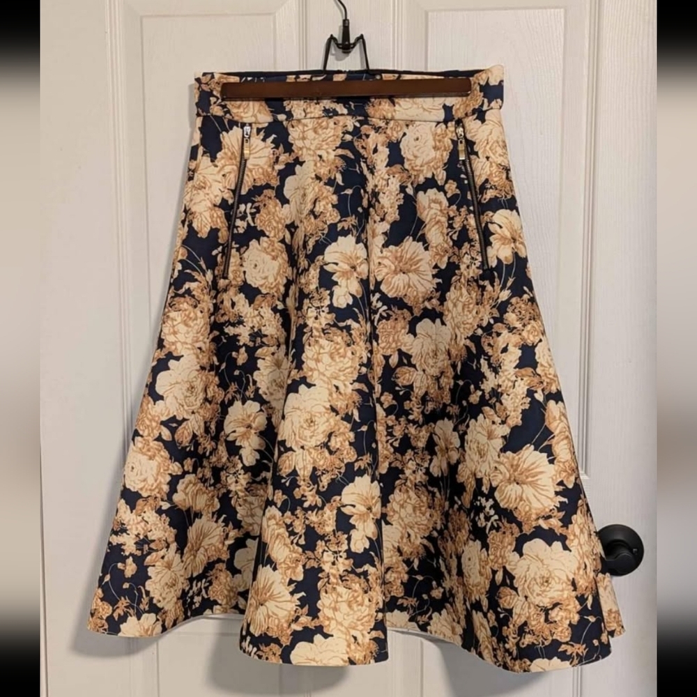 Floral A-Line Skirt - Black and Cream